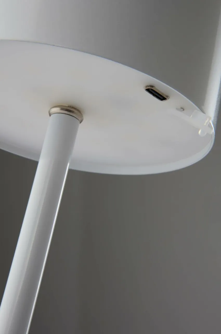 Bordslampor|Jotex ARA Bordslampa LED Portabel Vit