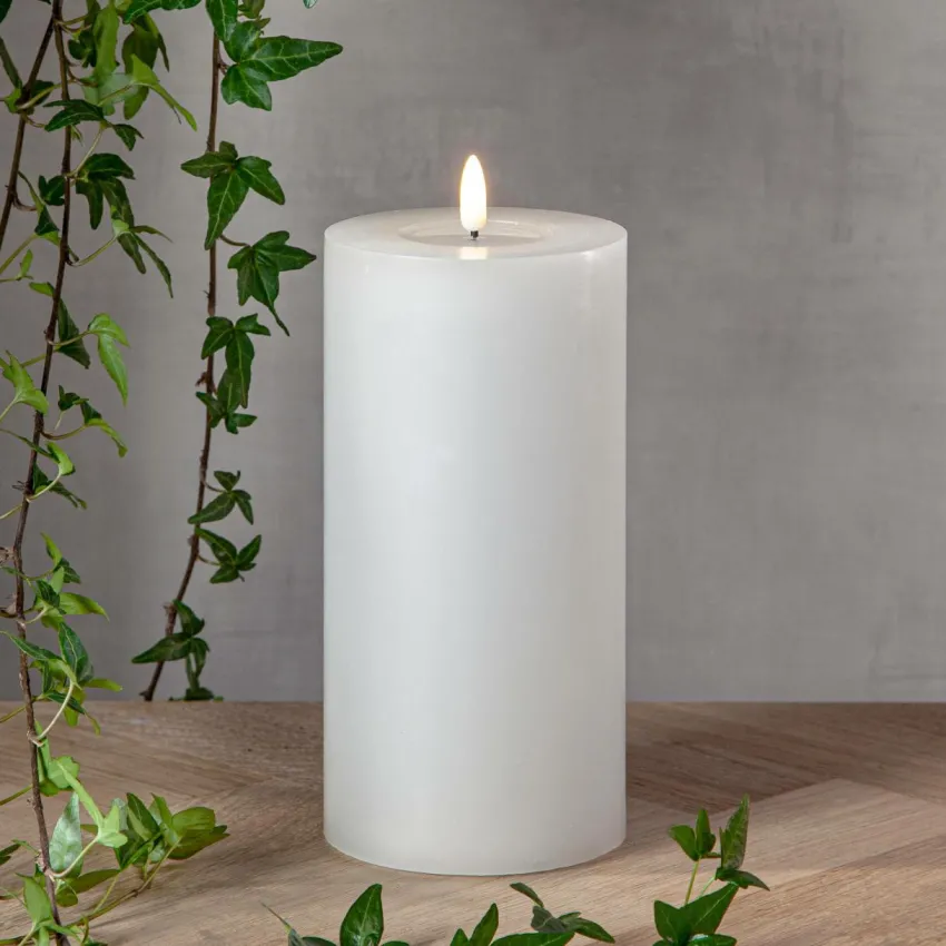 Ljus|Jotex Blockljus Flamme Flow Big 22,5 Cm Vit