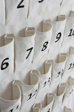 Juldekoration|Barndekoration|Jotex CALENDIE Julkalender Vit