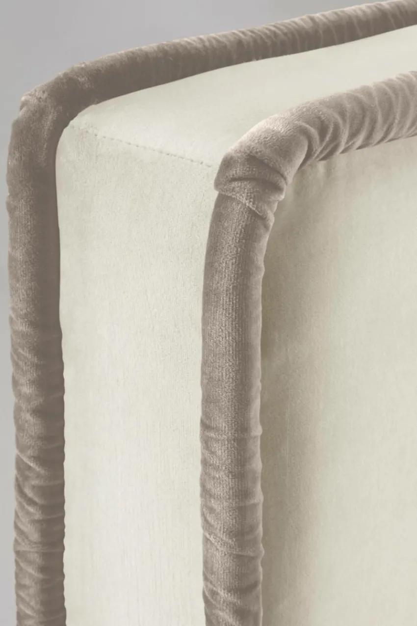 Sänggavlar|Jotex CLIFTON Sänggavel 180 Cm Naturvit/greige piping