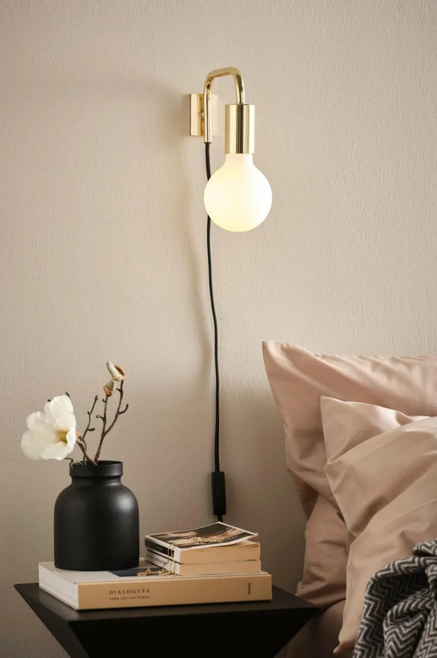 Vägglampor|Jotex ENGLAND Vägglampa Guld