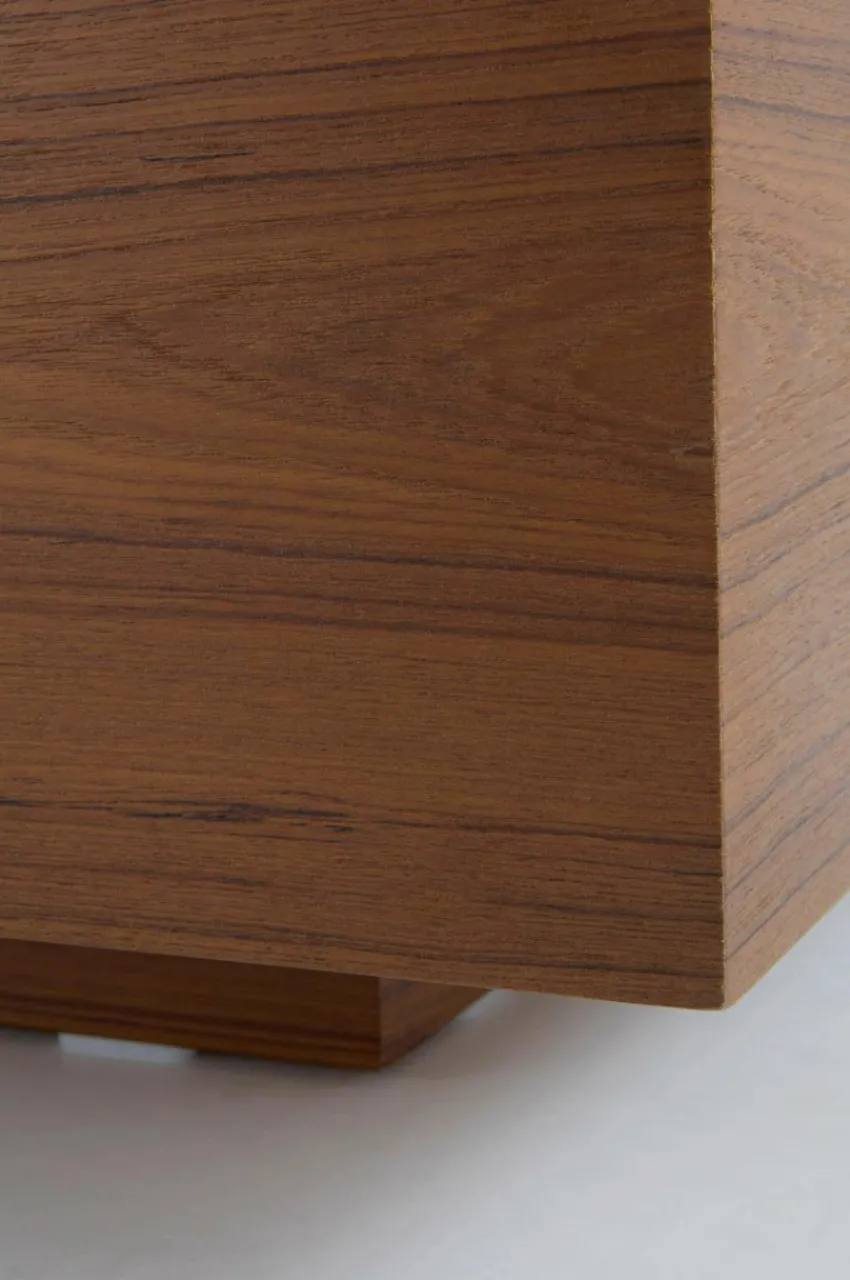 Bord|Jotex FLOAT Soffbord 110x110 Cm Teak fanér
