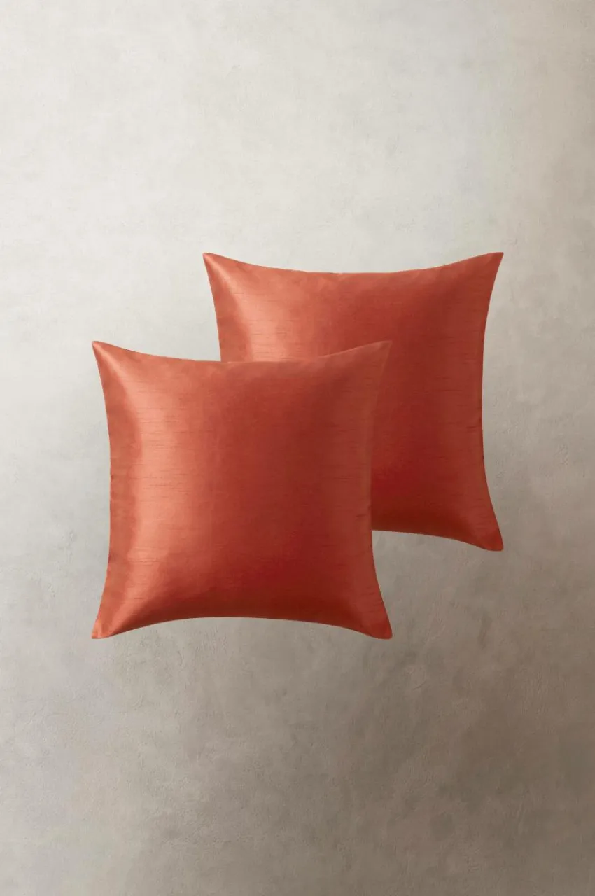 Prydnadskuddar & Fodral|Julkuddar & Julplädar|Jotex GRACIE Kuddfodral 2-pack 50x50 Cm Röd