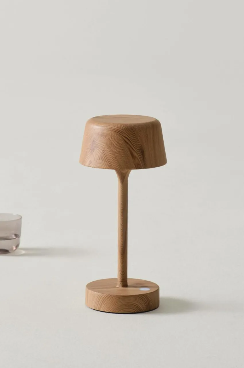Bordslampor|Jotex LEDA Portabel Lampa Träfärgad