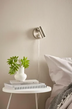 Vägglampor|Jotex LEE Vägglampa - Enkel