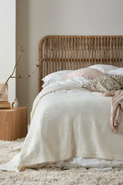 Överkast|Jotex LILIA överkast - Dubbelsäng 250x250 Cm - Ekologisk Naturvit