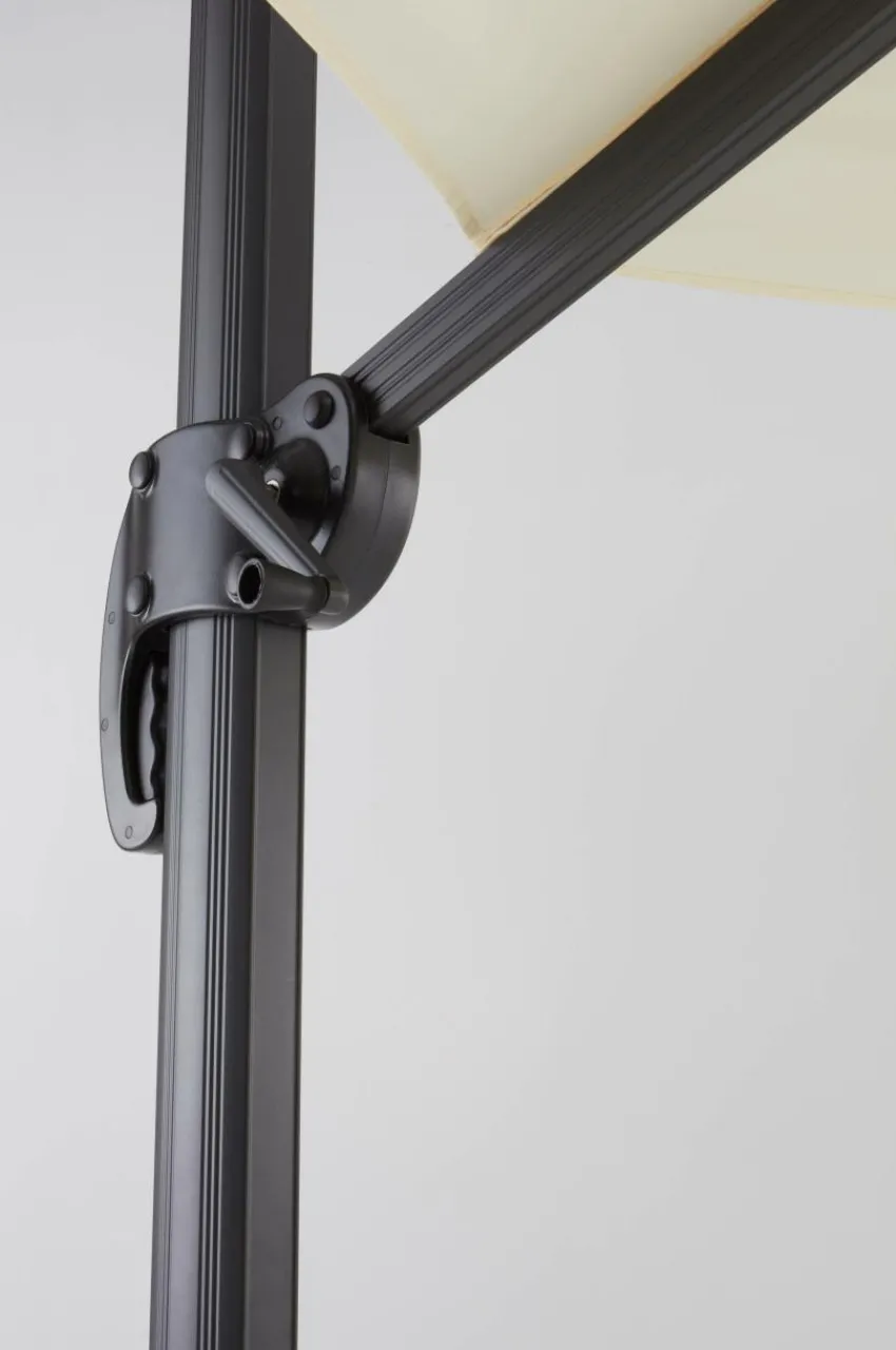 Parasoller & Pergola|Utemöbler|Jotex LIPSI Solparasoll ø 298 Cm Vit/svart