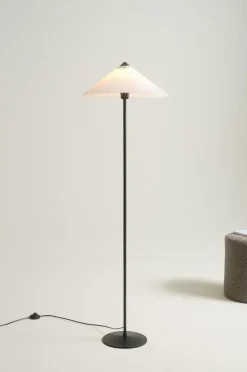Golvlampor|Jotex LORI Golvlampa Svart