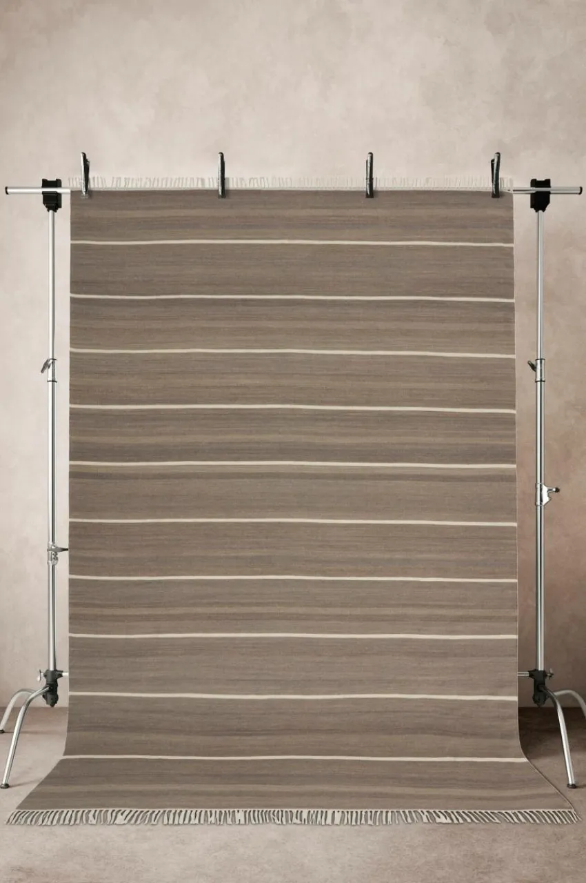 Ullmattor|Jotex LORI STRIPE 01 Ullmatta 200x300 Cm Grå/naturvit