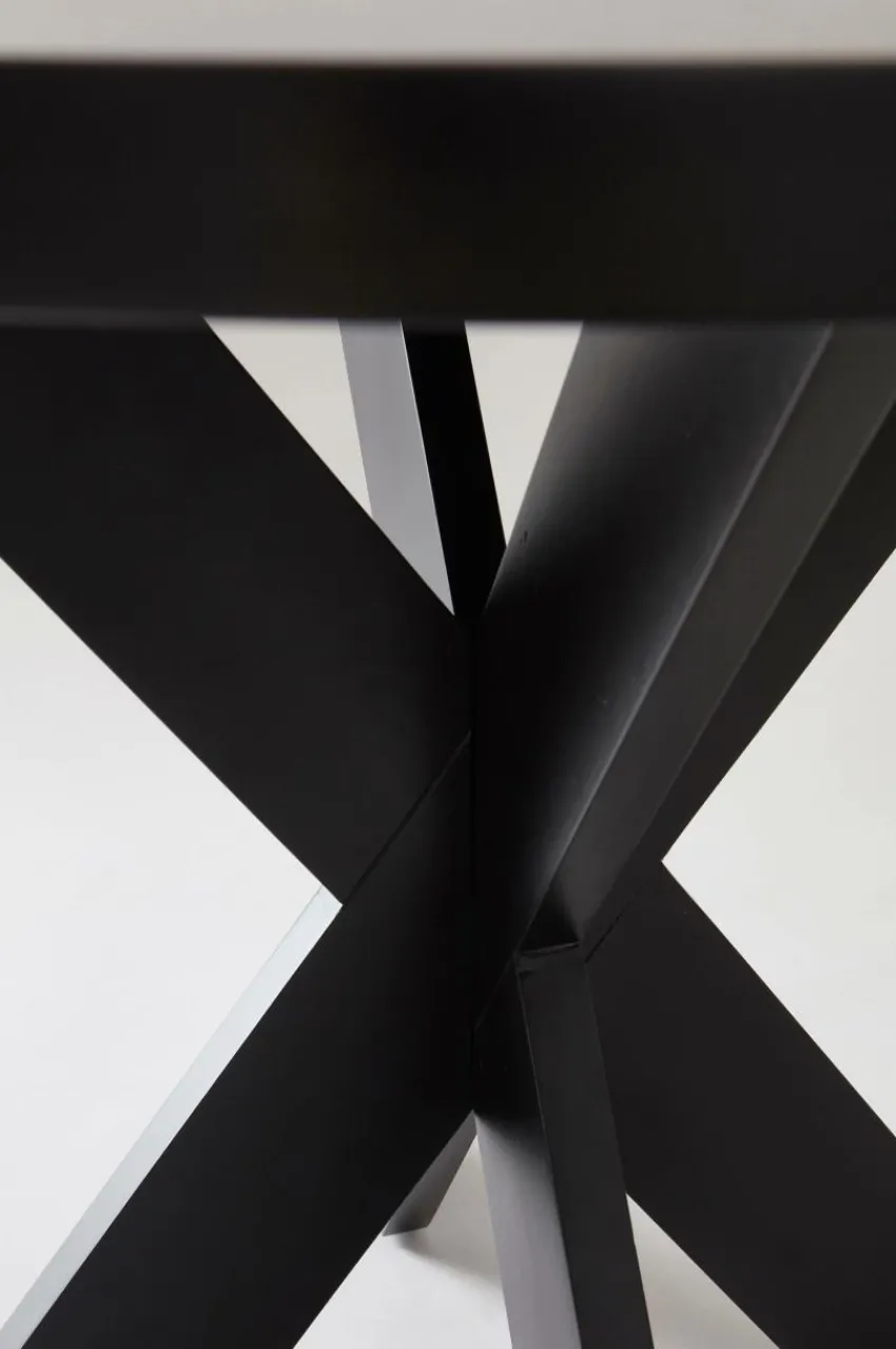 Bord|Jotex LUGNVIK Matbord ø 100 Cm Svart