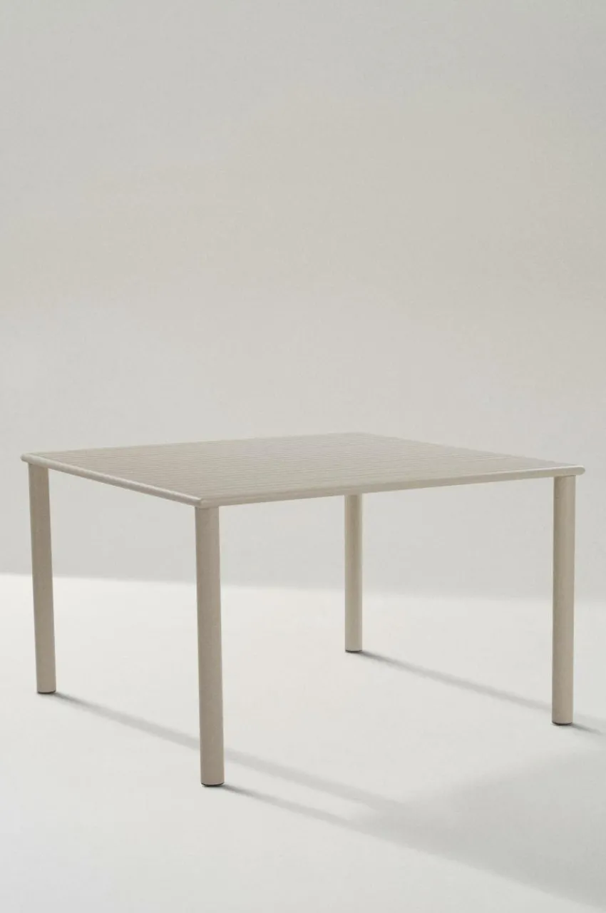 Utebord|Utemöbler|Jotex MENTON Matbord 120x120 Cm Beige