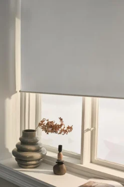 Rullgardiner|Mörkläggningsgardiner|Jotex NIKA Mörkläggande Rullgardin - Höjd 210 Cm Vit
