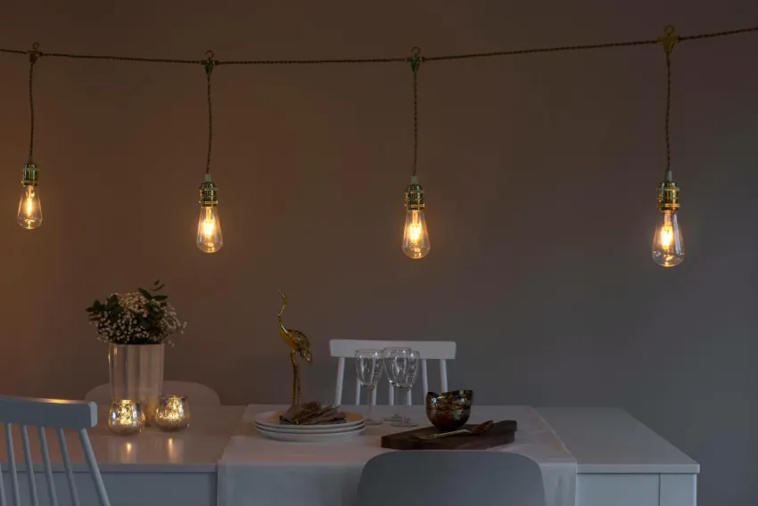 Dekorativ Belysning|Dekorativ Belysning|Jotex Slinga E27 8 LED Utbytbar 350cm Guld
