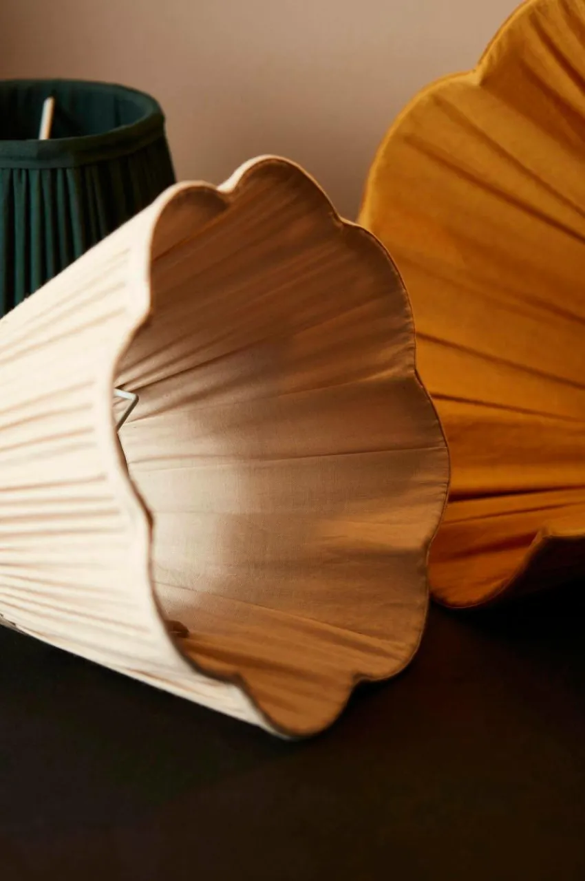 Lampskärmar|Jotex Toppringskärm Siv Plissé 35 Cm Senap