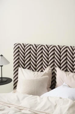 Sänggavlar|Jotex VASSHOLMEN Sänggavel 160 Cm Svart/randig