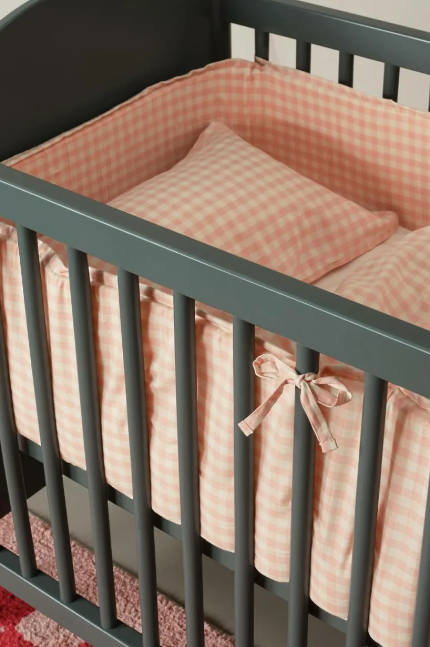 Barnsängkläder|Jotex VERMONT Spjälsängsskydd - Ekologisk Rosa/creme