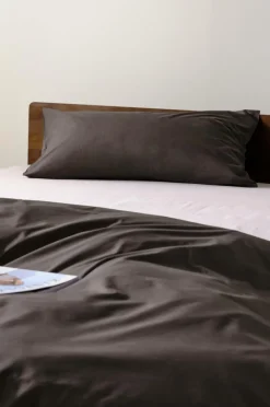 Örngott|Jotex ZACK PERCALE örngott 90x50 Cm - Ekologisk Choklad