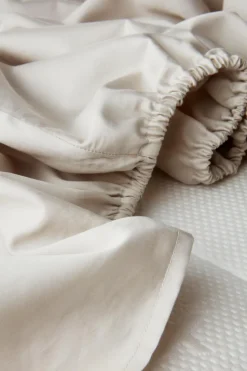 Påslakanset|Jotex ZACK SATIN Påslakanset Enkelsäng - Ekologisk Beige