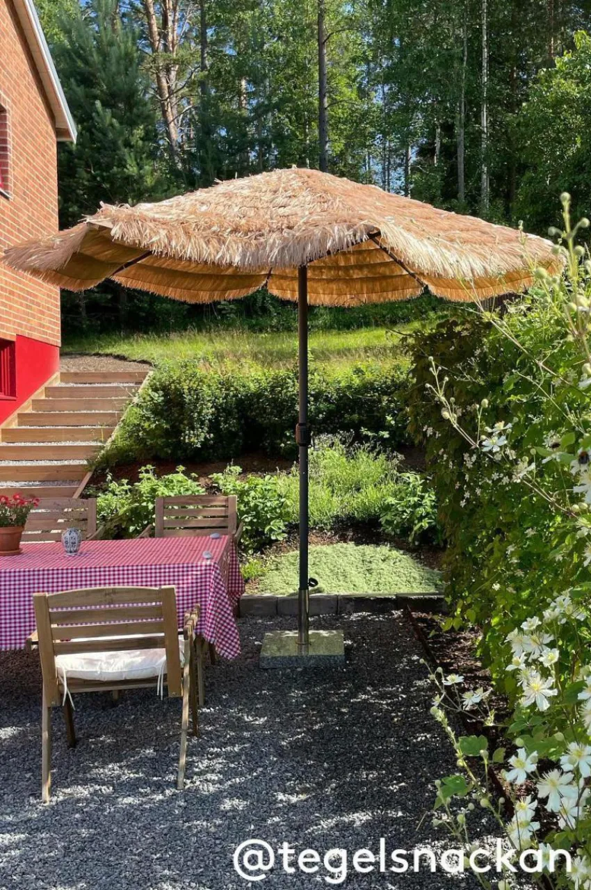 Parasoller & Pergola|Utemöbler|Jotex ZAKYNTHOS Solparasoll ø 295 Cm Brun